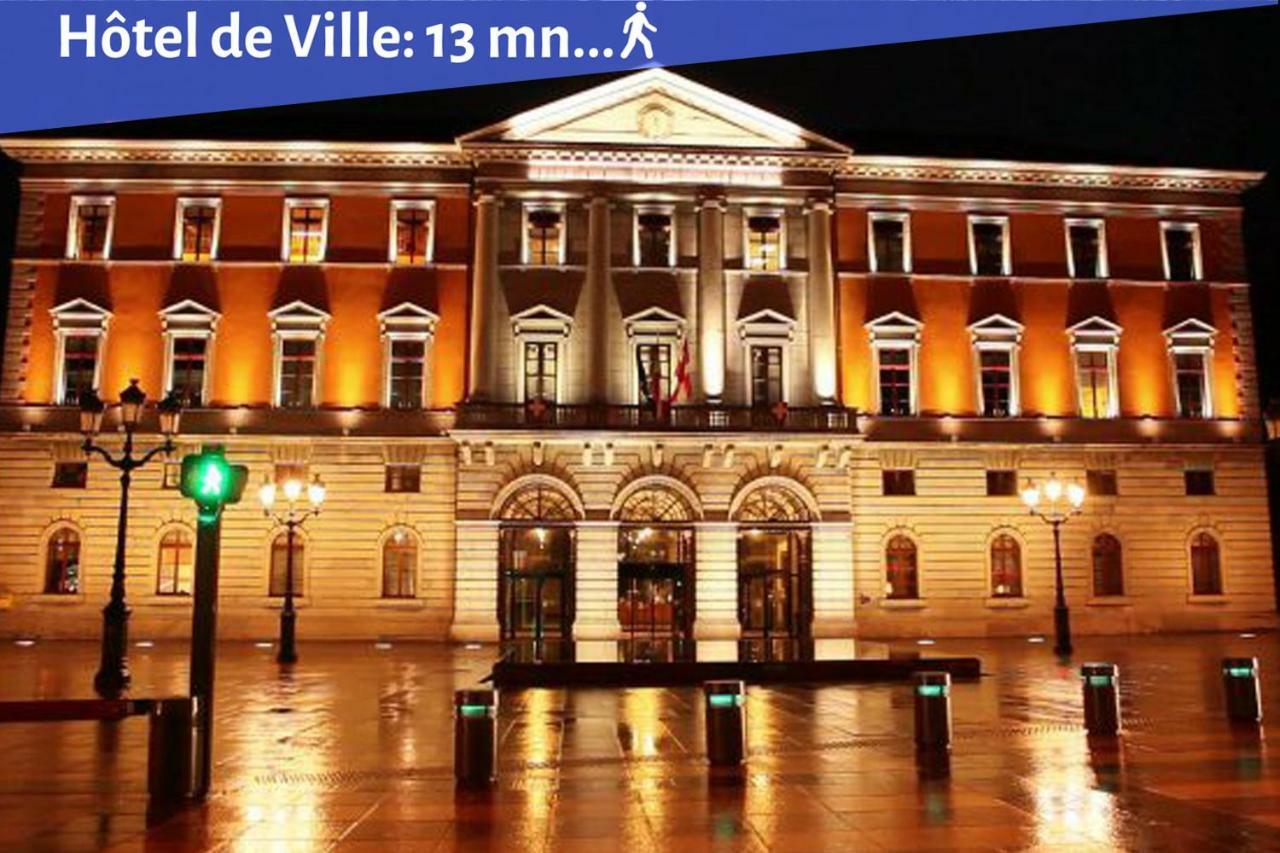 Portes De La Vieille Ville Аннесі Екстер'єр фото